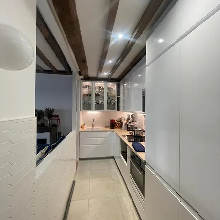 Apartament Apparemment Familiale Centre 3ch 3sdb *